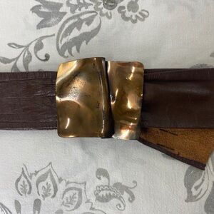 Neo Vintage BELT Bronze Tone Hammered
Metal Buckle And Leather 
Adjustable